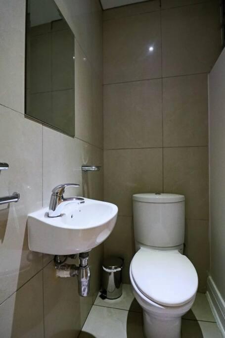 יוהנסבורג Upmarket Sandton Hydro Park Apartments מראה חיצוני תמונה
